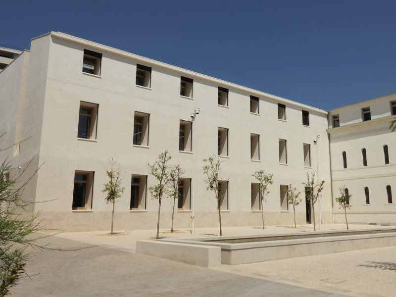 Médiathèque Chalucet - Toulon (83)